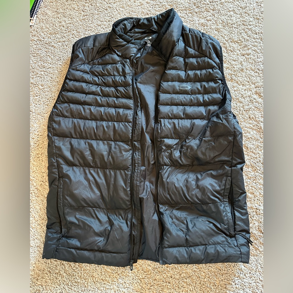 Oakley Black Puffer Vest
